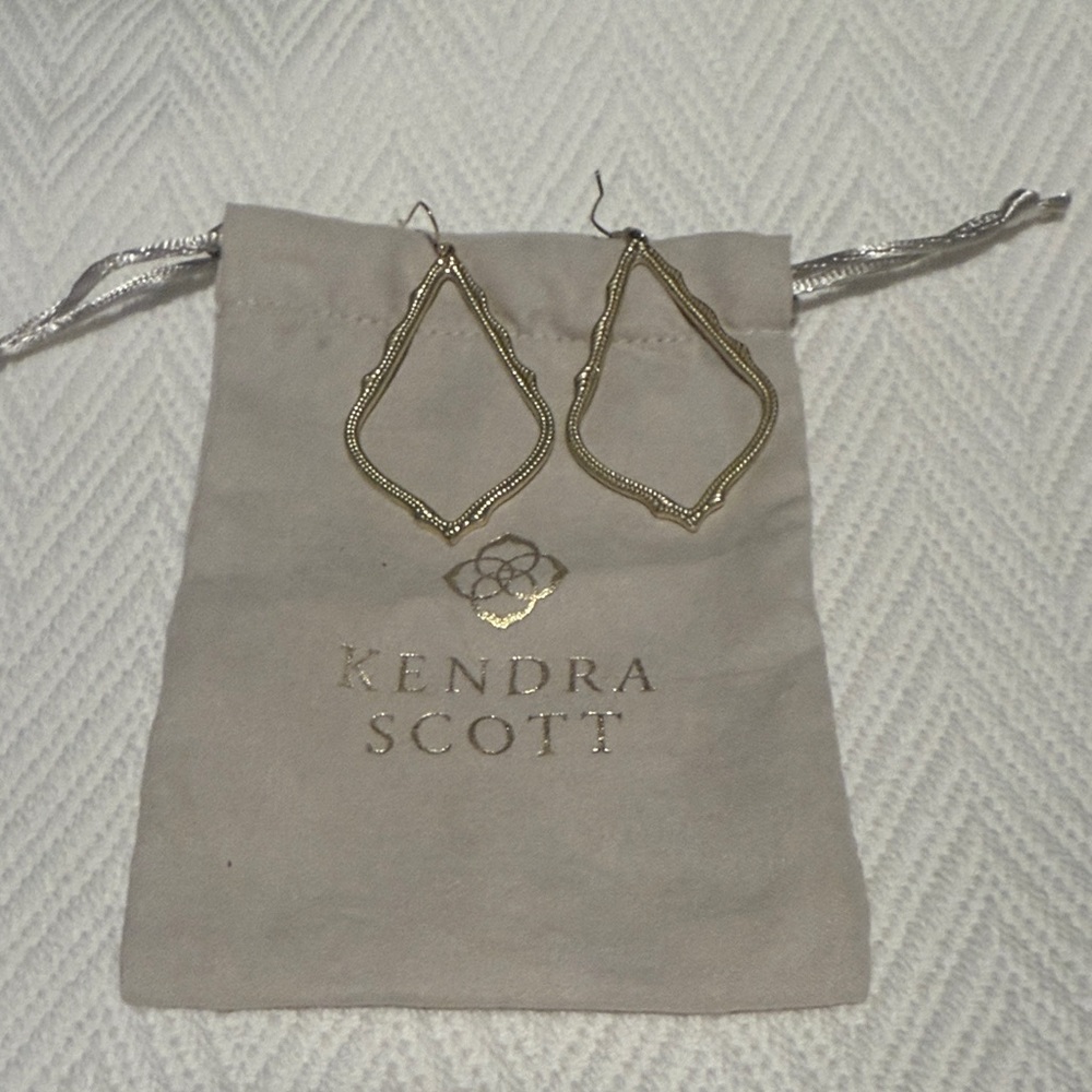 Kendra Scott Gold Sophee Drop Earrings